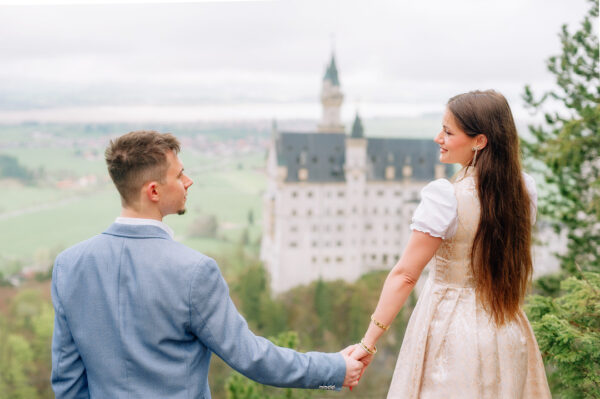 Surprise Proposal in Neuschwanstein Castle 2-3 hours photo session 60+ photos - Image 7