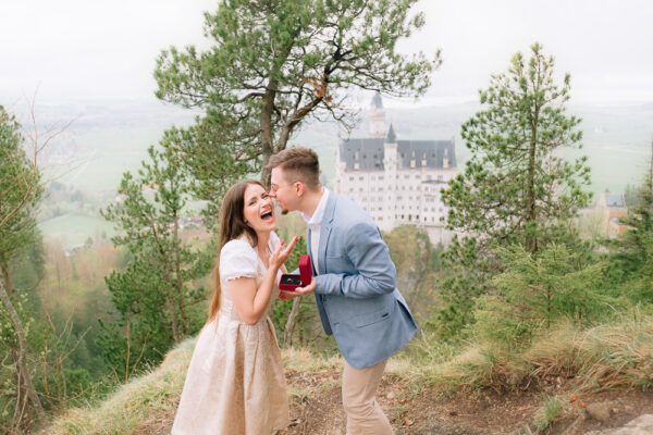 Surprise Proposal in Neuschwanstein Castle 2-3 hours photo session 60+ photos - Image 3