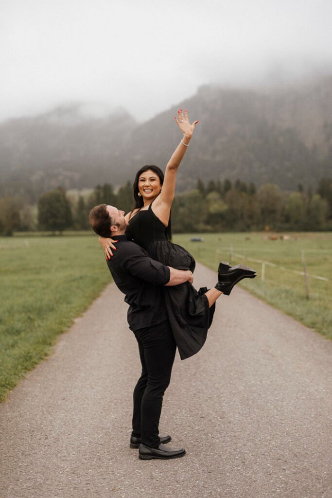Neuschwanstein Castle Proposal | HeybellaPhoto, Munich Photography